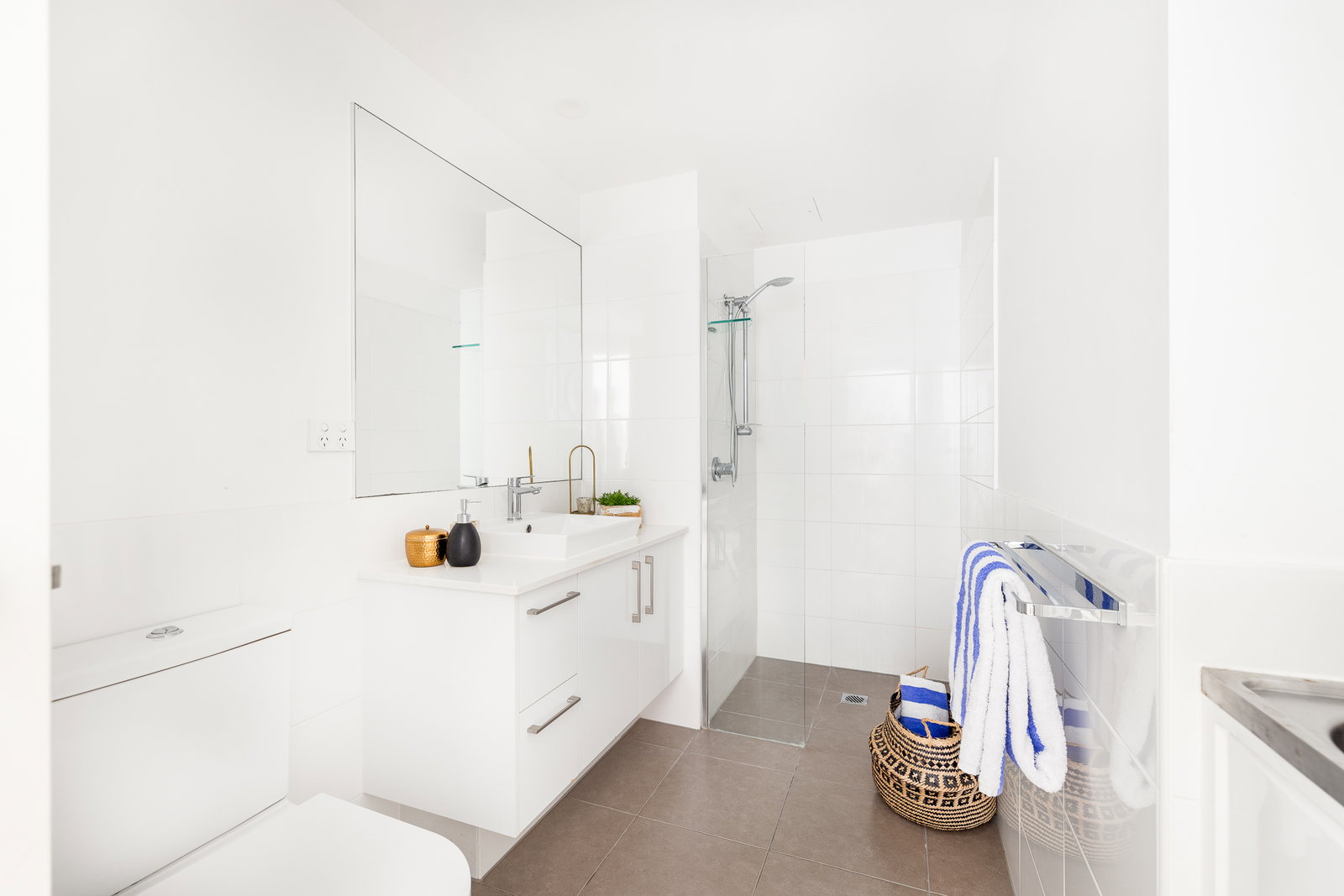 1103/6-8 Waterford Court, Bundall, QLD, 4217, Bundall - Thumbnail 8
