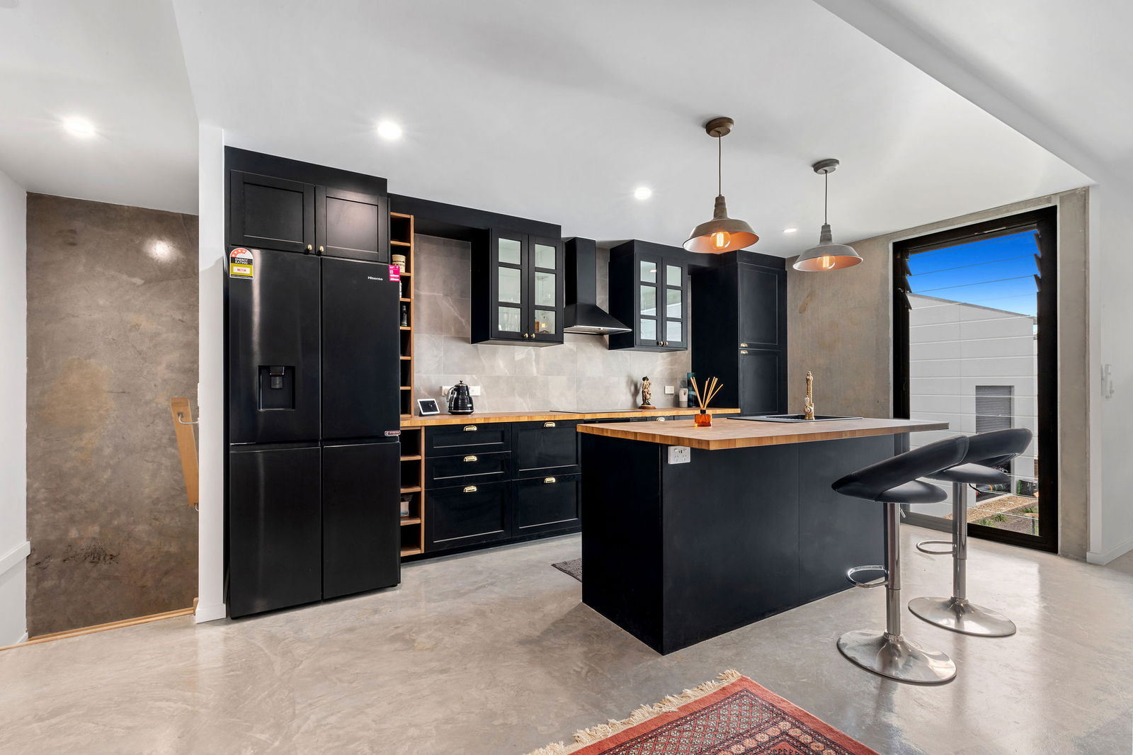 Main listing image for 6/12 Lenco Crescent, Landsborough  QLD  4550