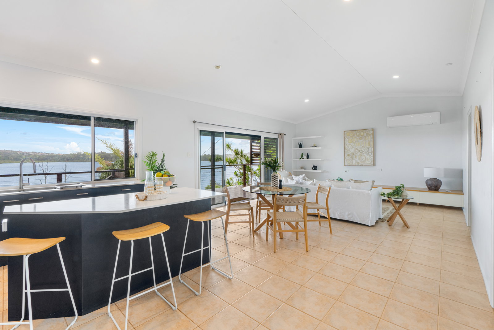136 Broadwater Esplanade, Bilambil Heights, NSW, 2486, Bilambil Heights - Thumbnail 5