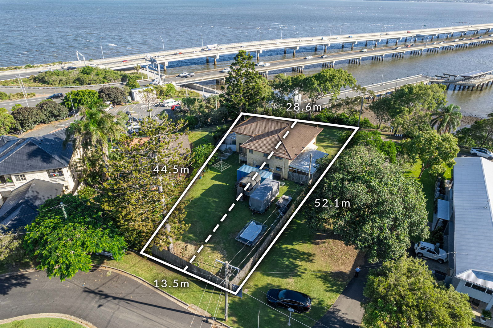 Main listing image for 11 Bayview Terrace, Clontarf  QLD  4019
