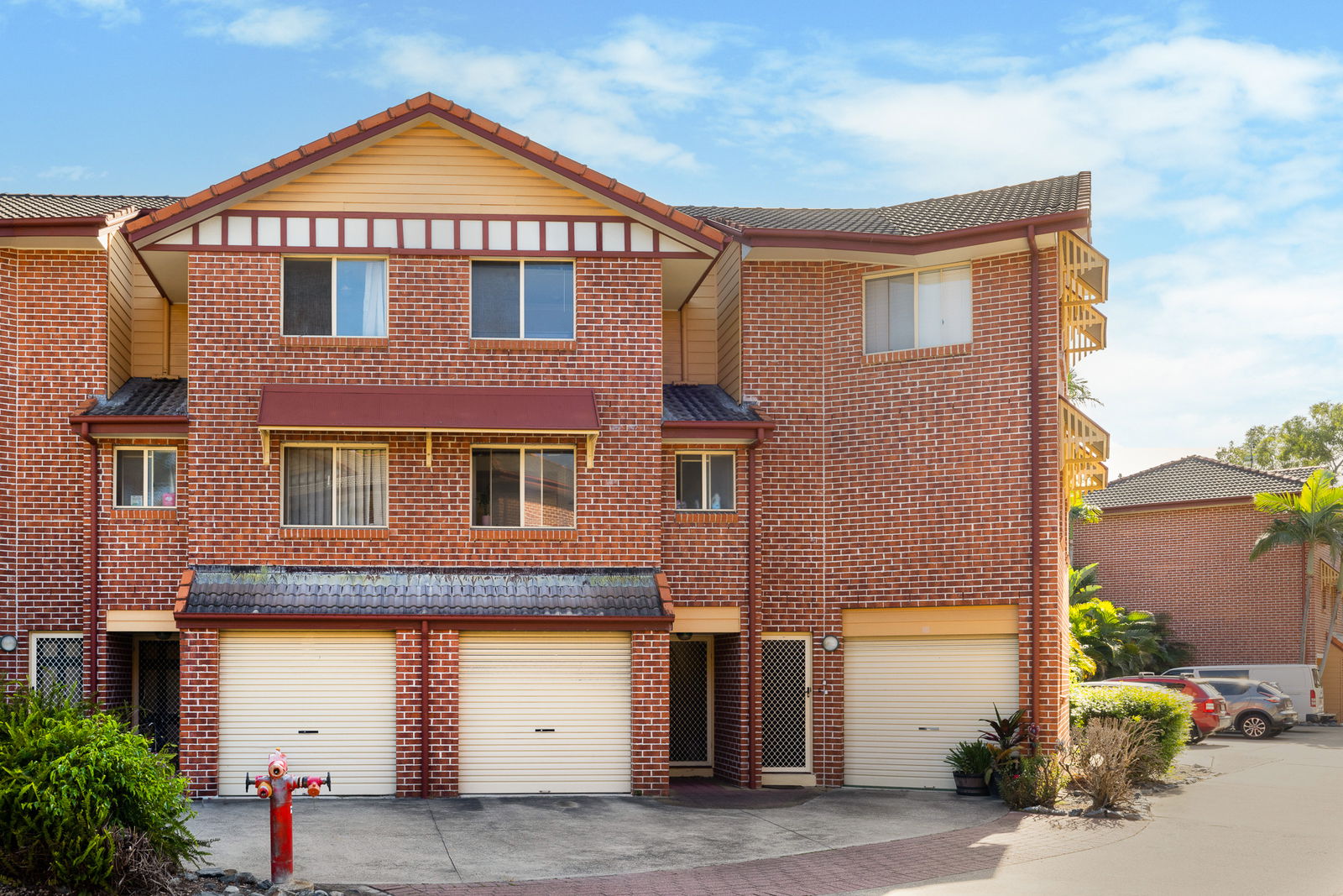 Main listing image for 15/100 Racecourse Drive, Bundall  QLD  4217