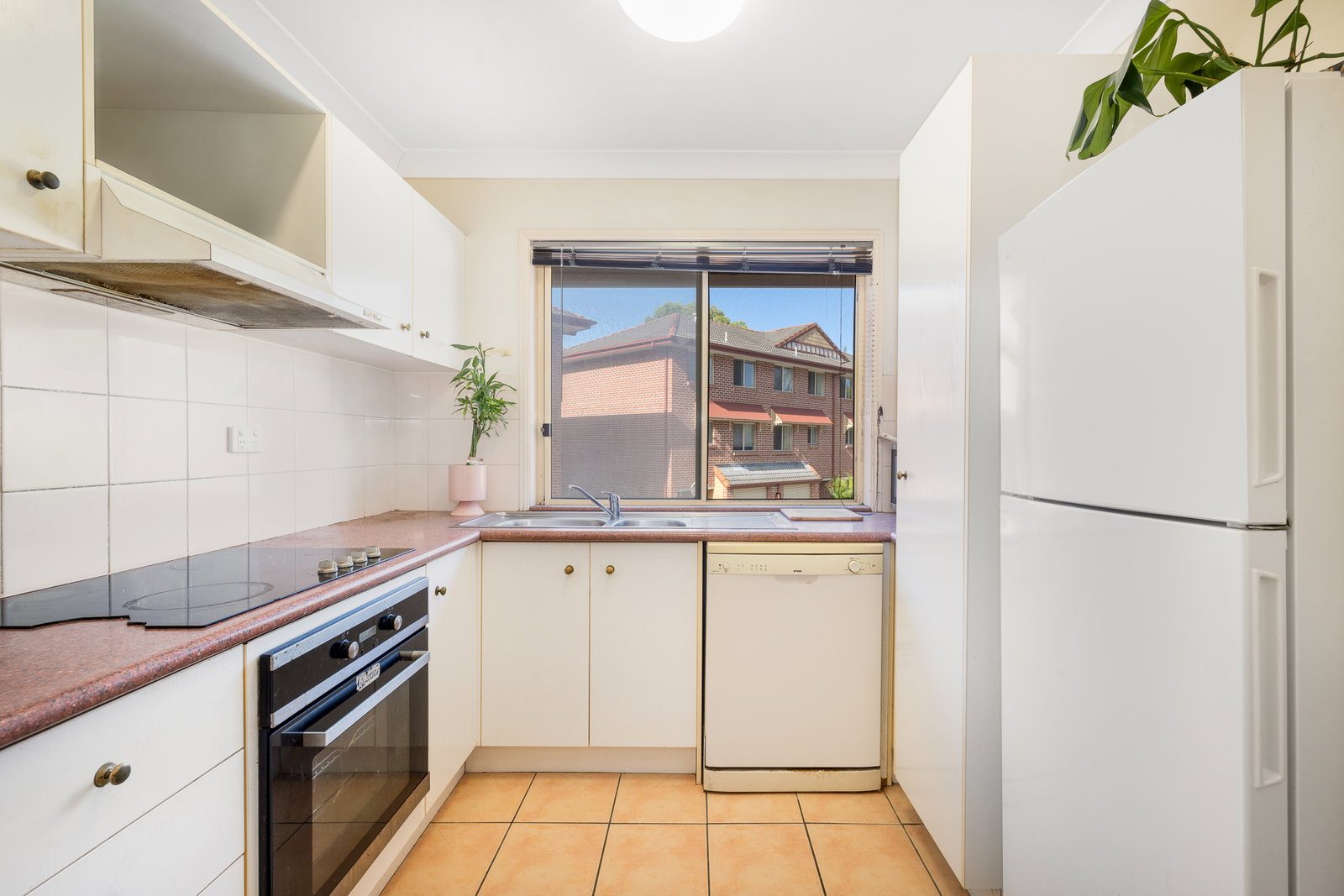 15/100 Racecourse Drive, Bundall, QLD, 4217, Bundall - Thumbnail 4