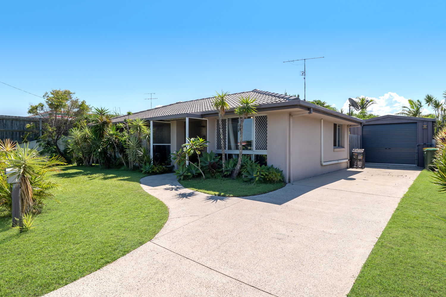 Main listing image for 592 Nicklin Way, Wurtulla  QLD  4575