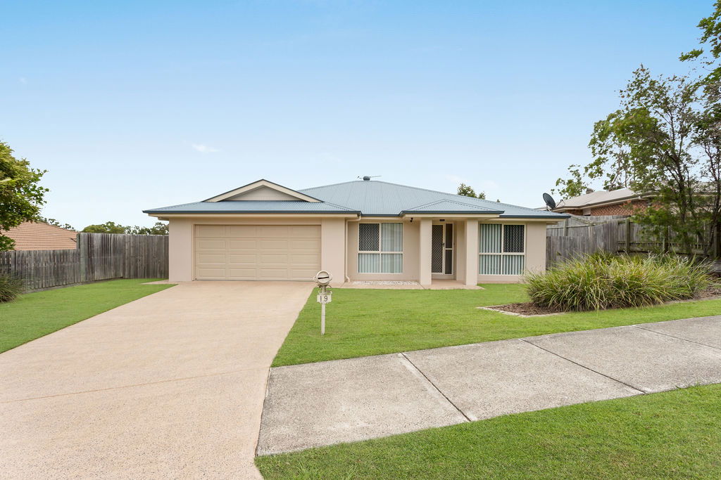 Main listing image for 19 Lillypilly Crescent, Flinders View  QLD  4305
