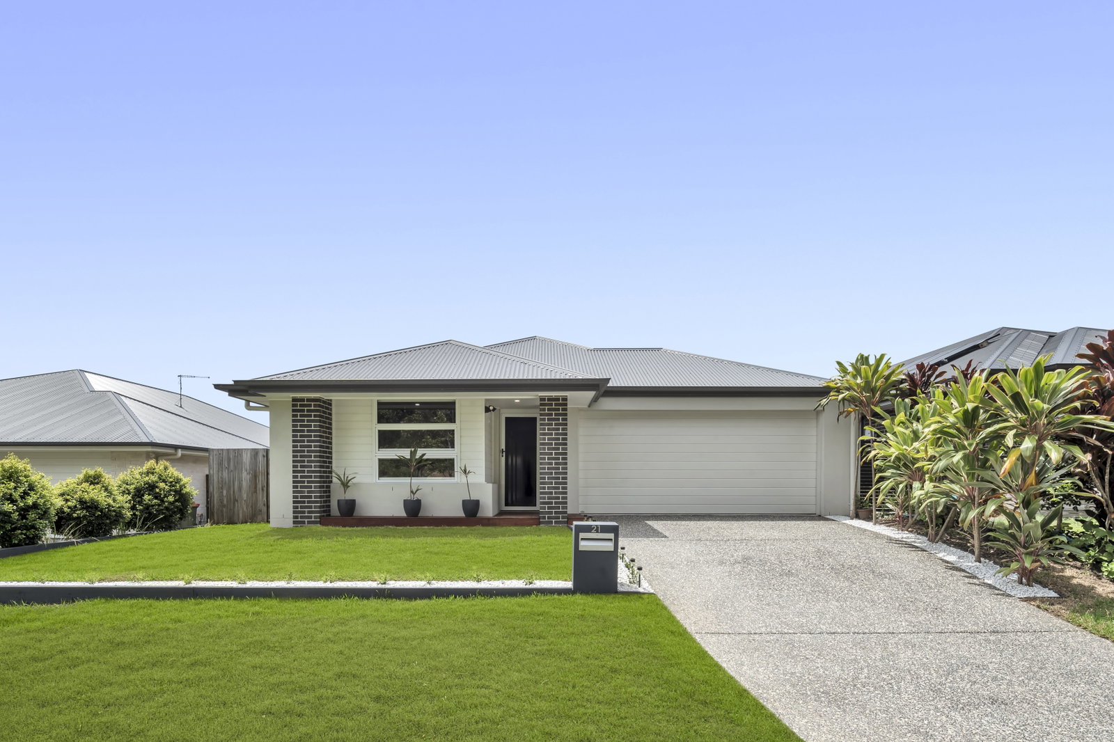 21 Gordon Circuit Warner QLD 4500, Warner - Thumbnail 2