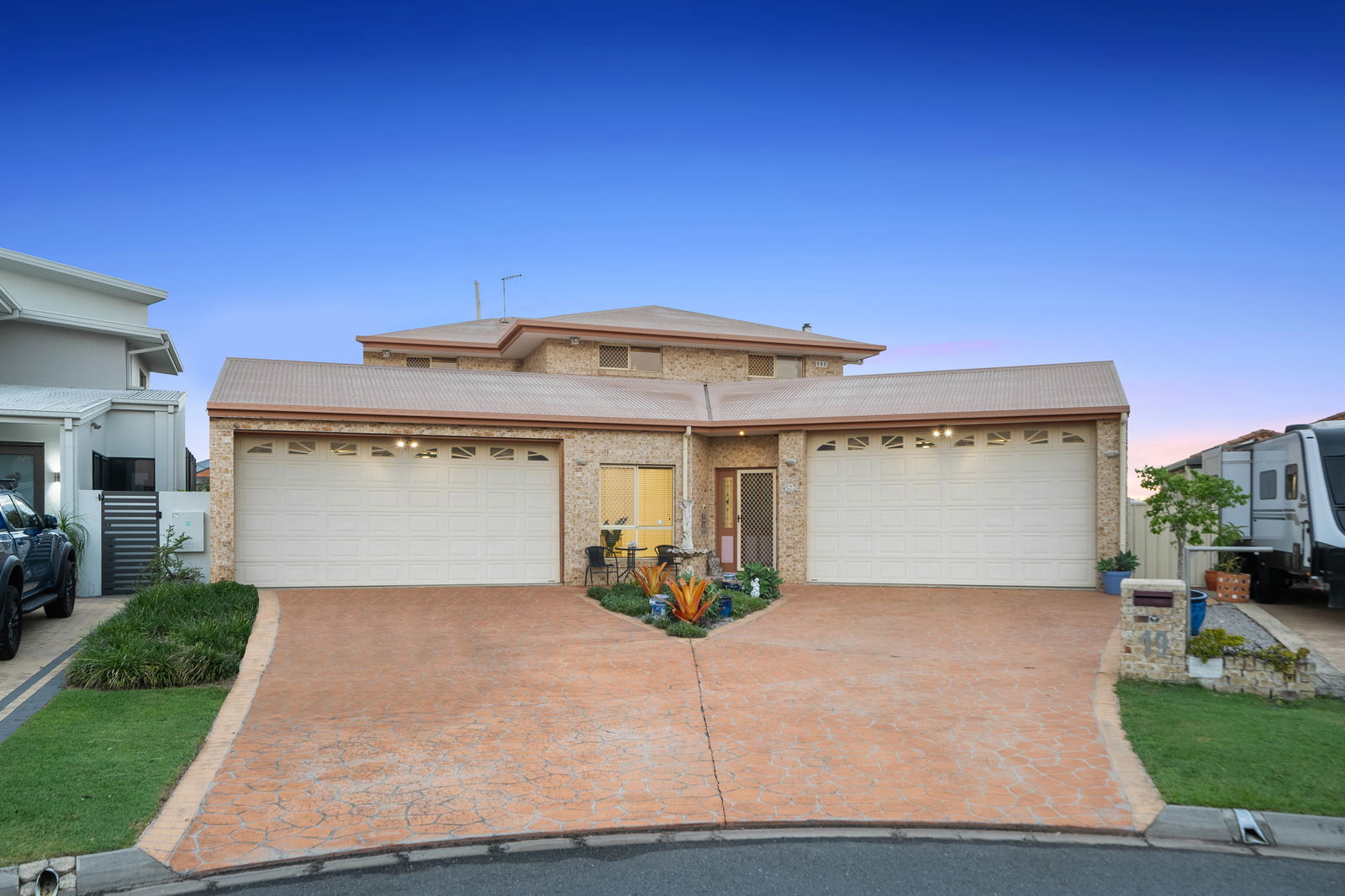Main listing image for 19 Wildfire Court, Newport  QLD  4020