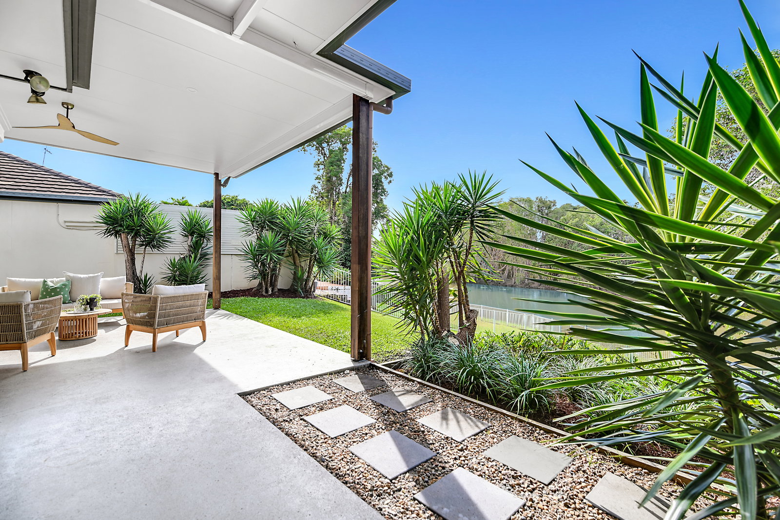 24 Redbud Lane, Robina, QLD, 4226, Robina - Thumbnail 2