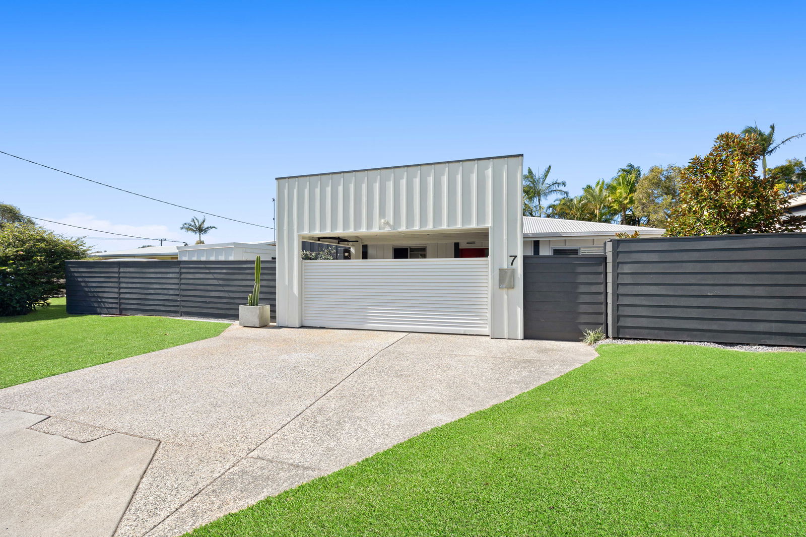 Main listing image for 7 Elonera Street, Currimundi  QLD  4551