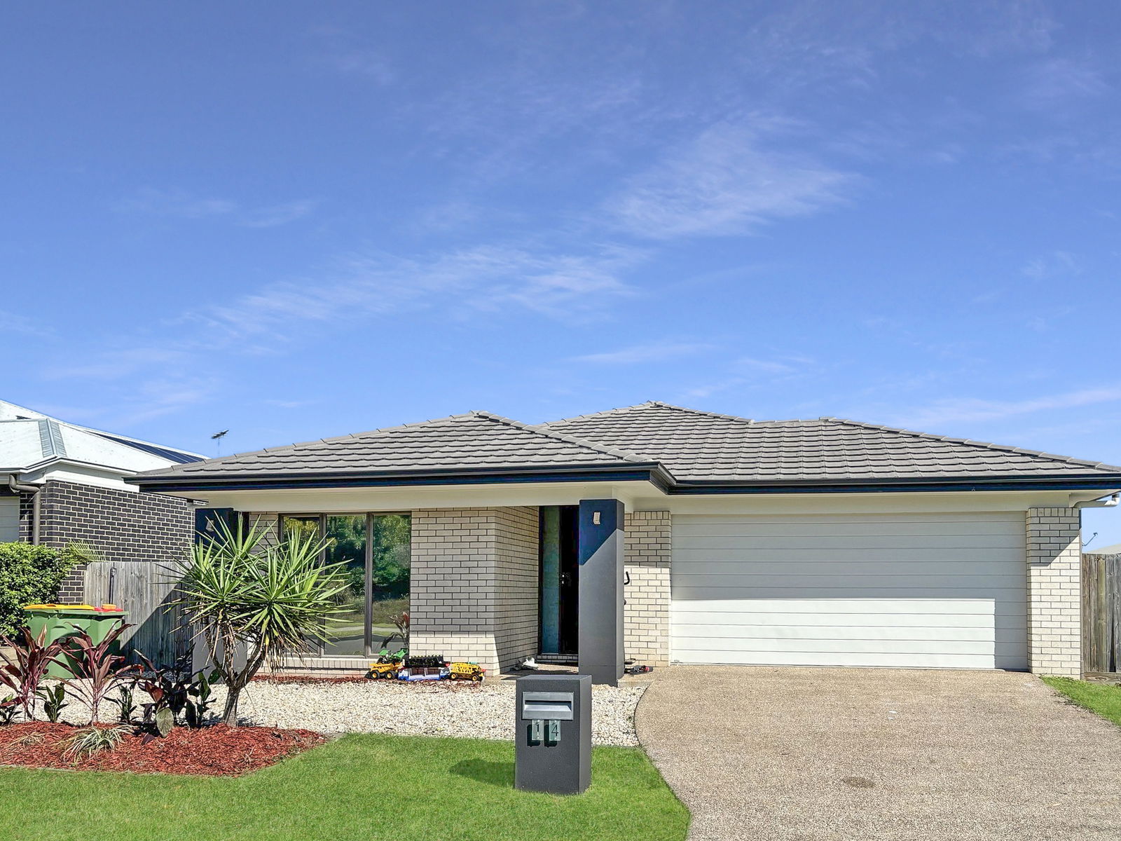 Main listing image for 14 Juxgold Avenue, Collingwood Park  QLD  4301