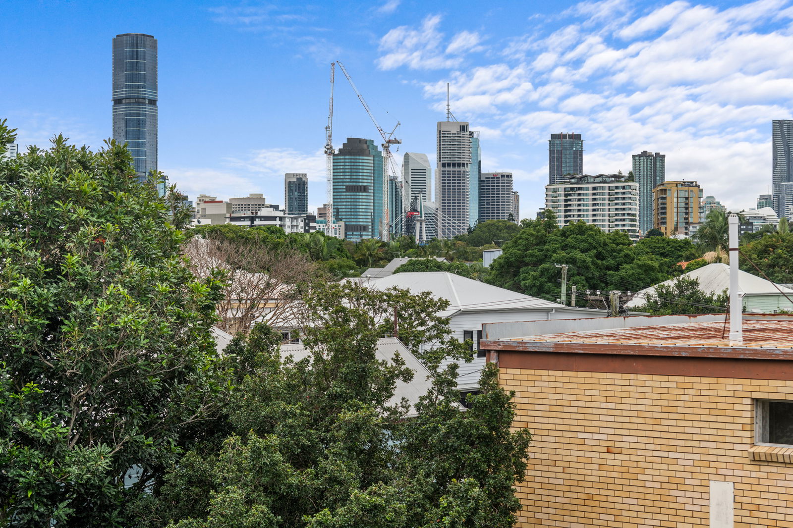Main listing image for 24/106 Linton Street, Kangaroo Point  QLD  4169