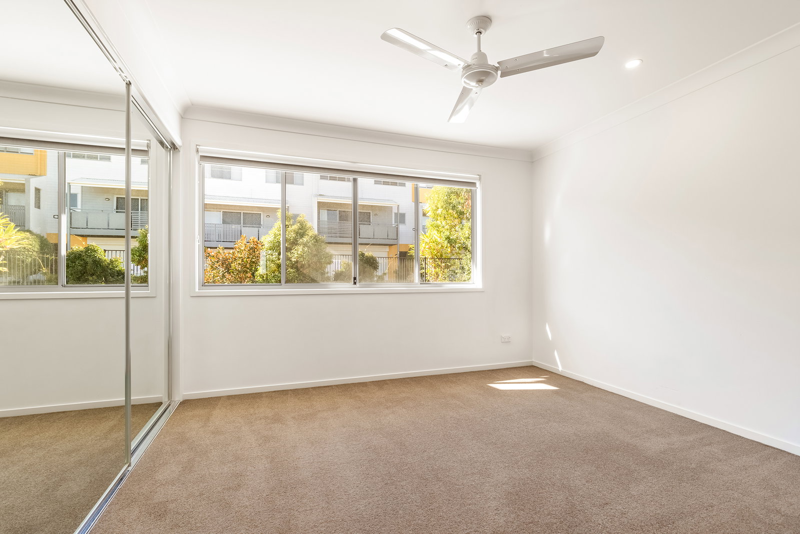 70/30 Taylor Place, Mackenzie, QLD, 4156, Mackenzie - Thumbnail 3