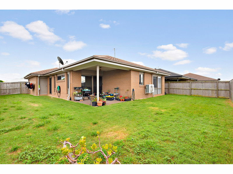 Main listing image for 5 Wicker Road, Park Ridge  QLD  4125