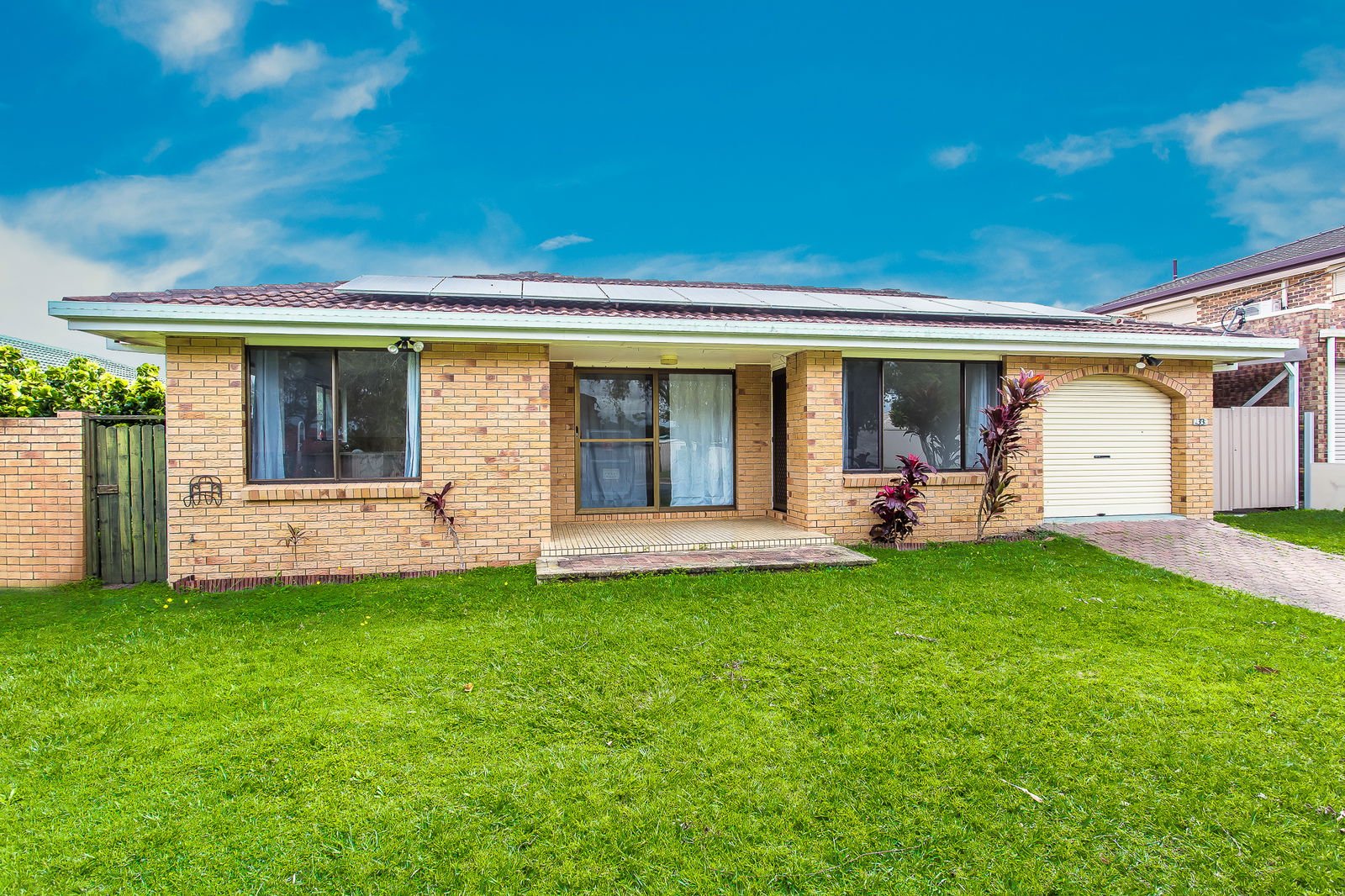 Main listing image for 33 Gynther Road, Rothwell  QLD  4022