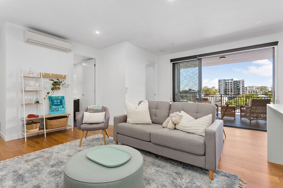 Main listing image for 403/133 Clarence Road, Indooroopilly  QLD  4068