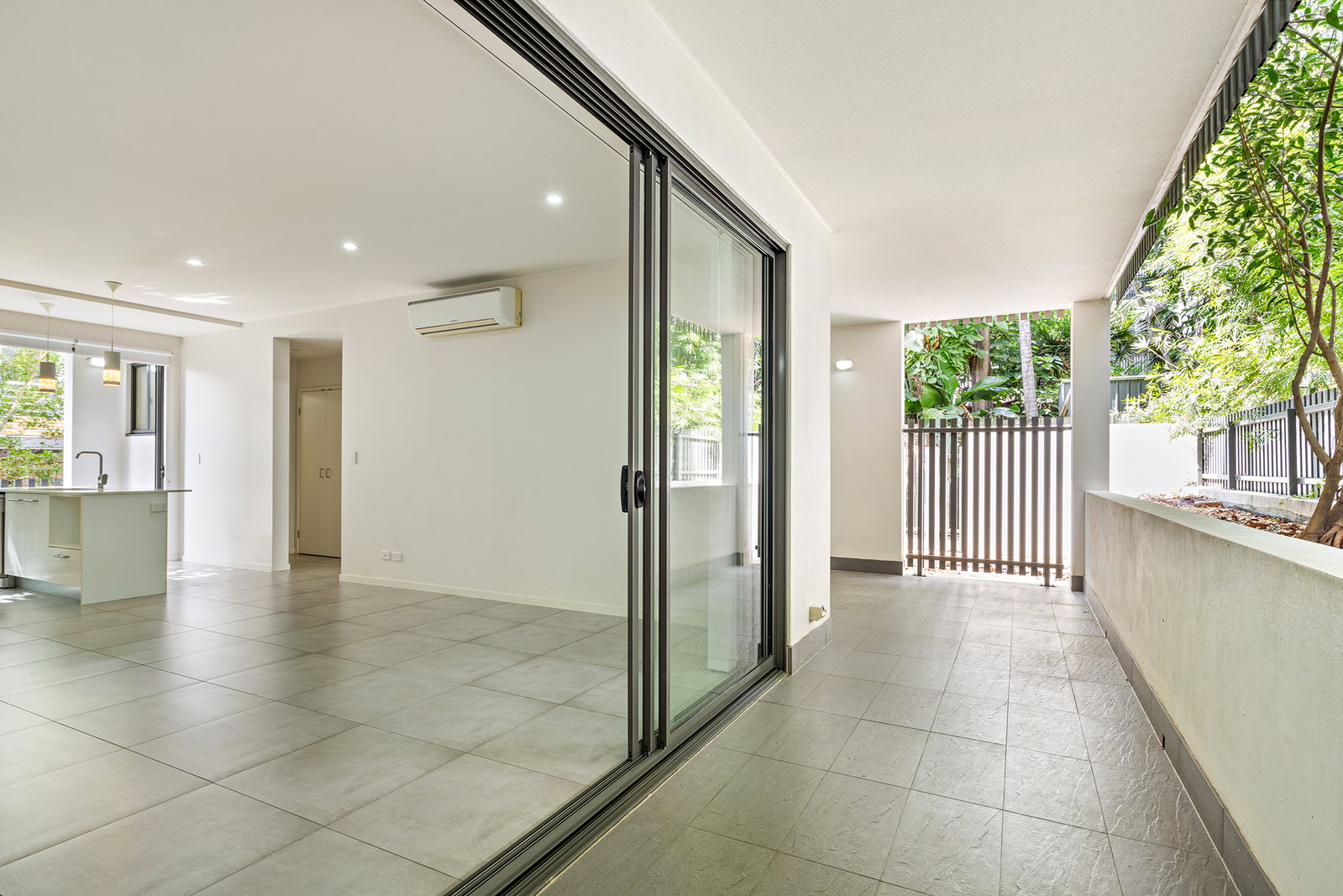 4/15 Lytton Road, Bulimba, QLD, 4171, Balmoral - Thumbnail 2