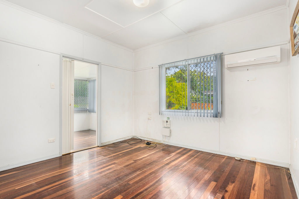 14 Stephenson Street, Sadliers Crossing, QLD, 4305, Sadliers Crossing - Thumbnail 4