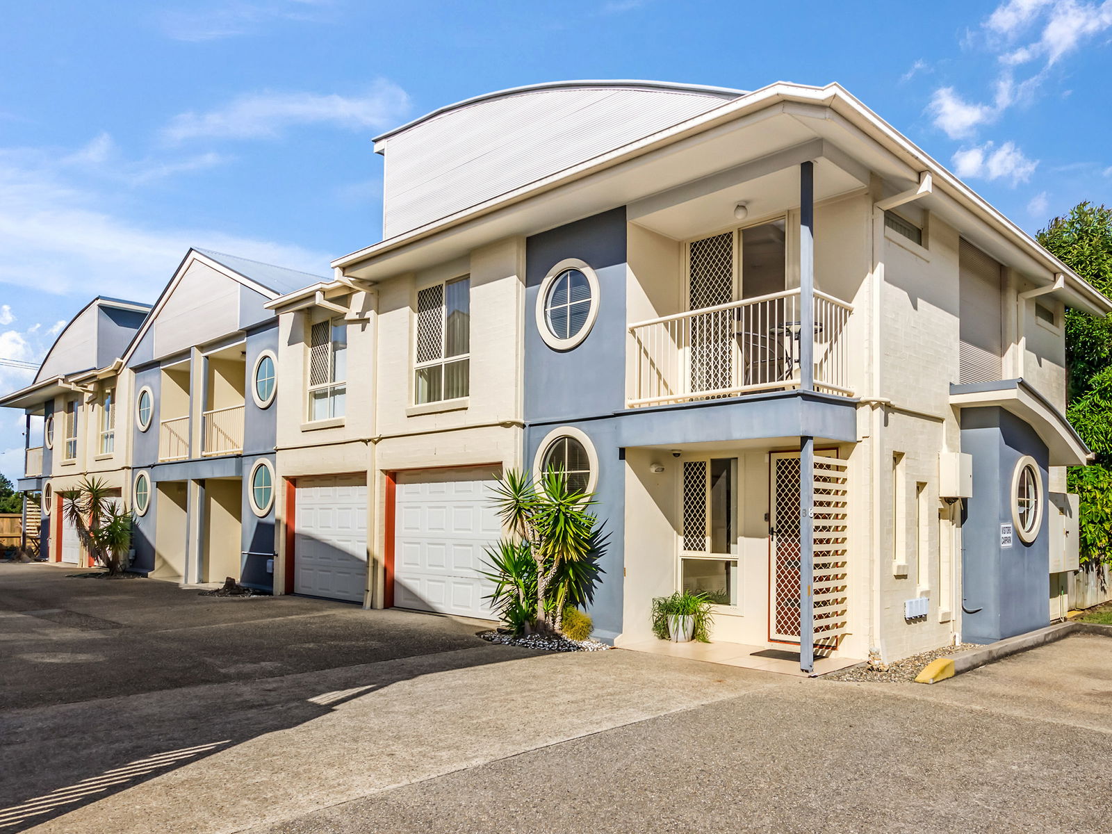 Main listing image for 8/12-14 Fleet Drive, Kippa-Ring  QLD  4021