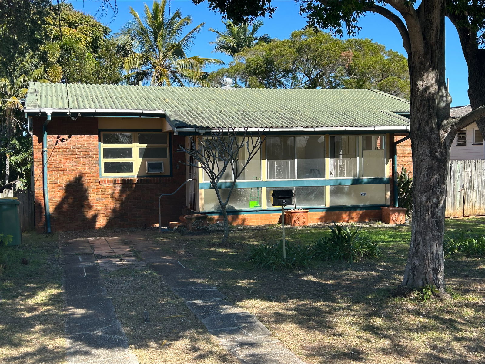 Main listing image for 5 Beedham Street, Clontarf  QLD  4019