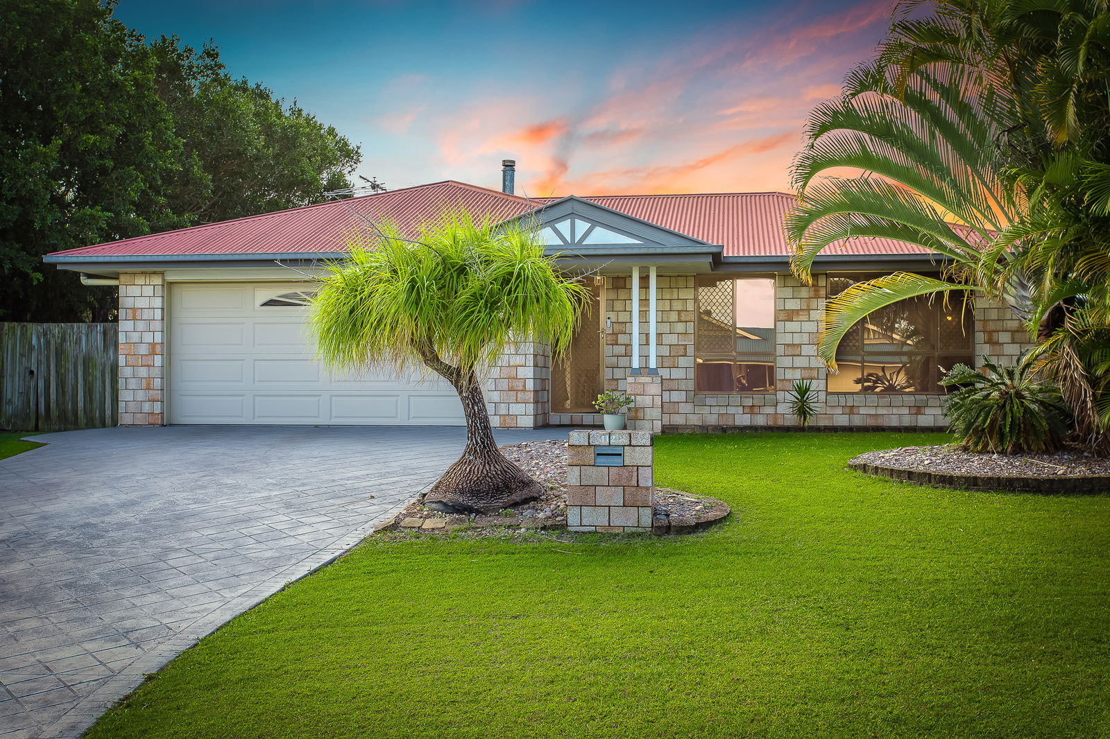 Main listing image for 112 Phillip Parade, Deception Bay  QLD  4508