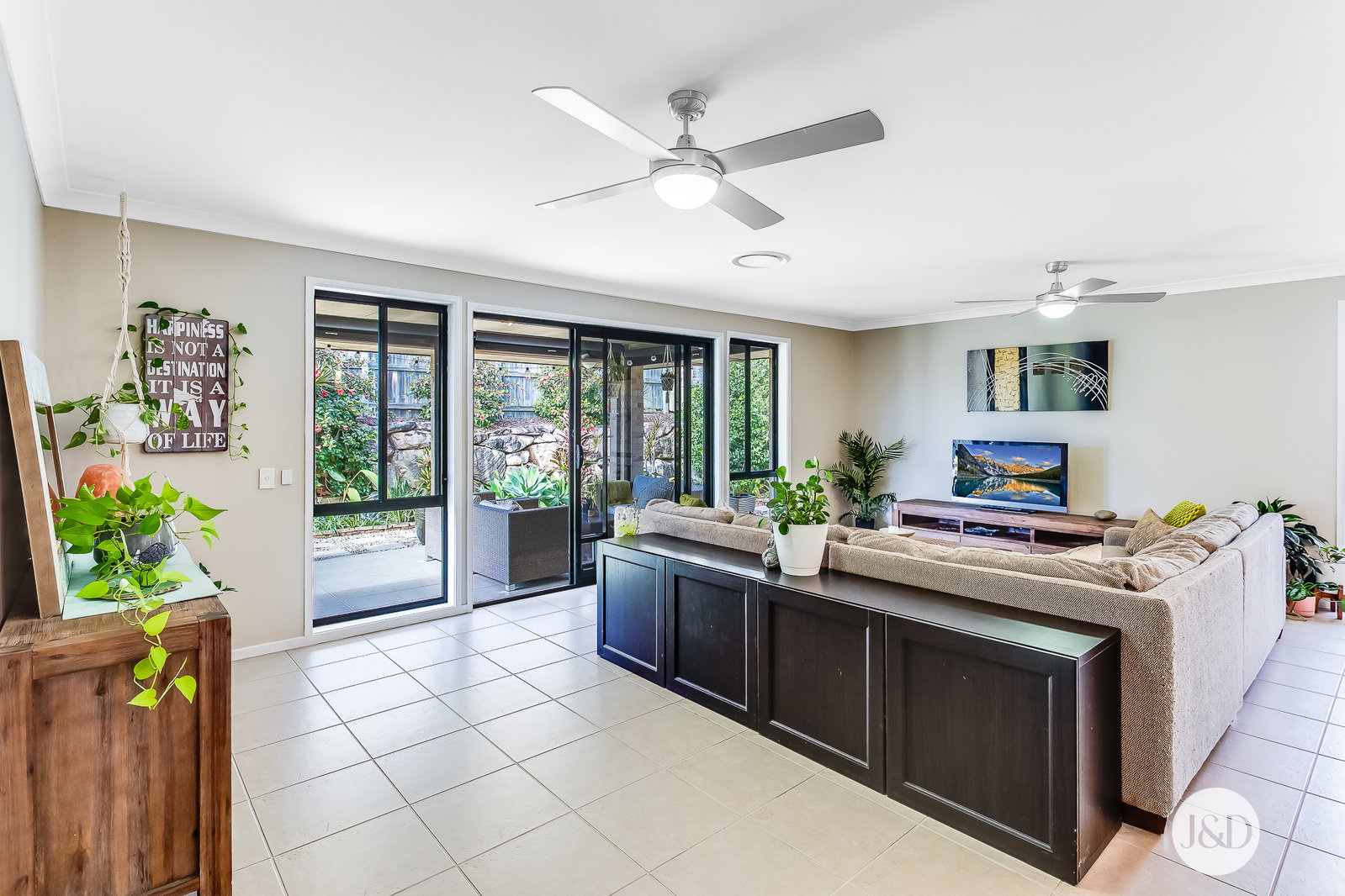 10 Whiteface Street, Mango Hill, QLD, 4509, Mango Hill - Thumbnail 4