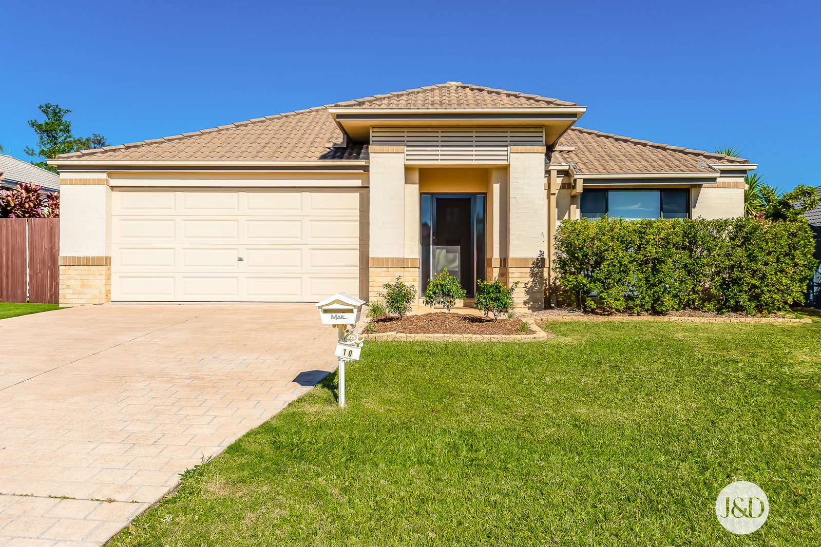10 Whiteface Street, Mango Hill, QLD, 4509, Mango Hill - Thumbnail 2