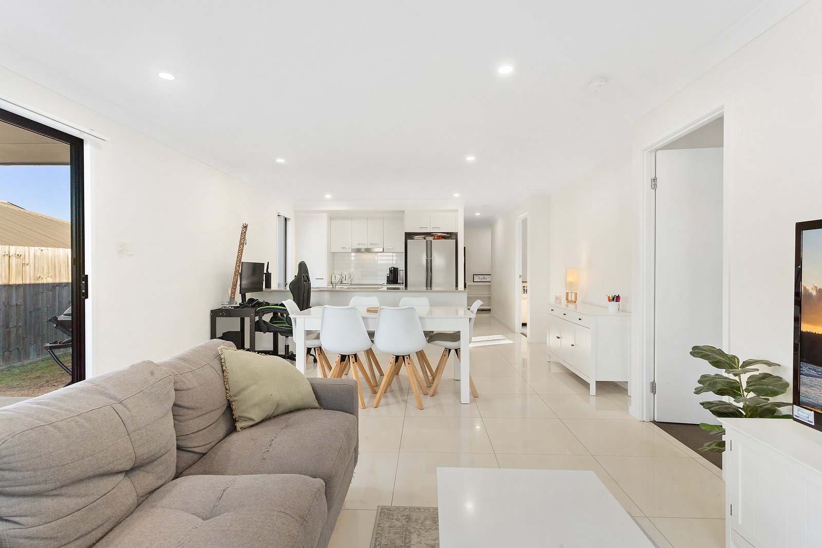 6 Rogers Street, Brassall, QLD, 4305, Brassall - Thumbnail 3