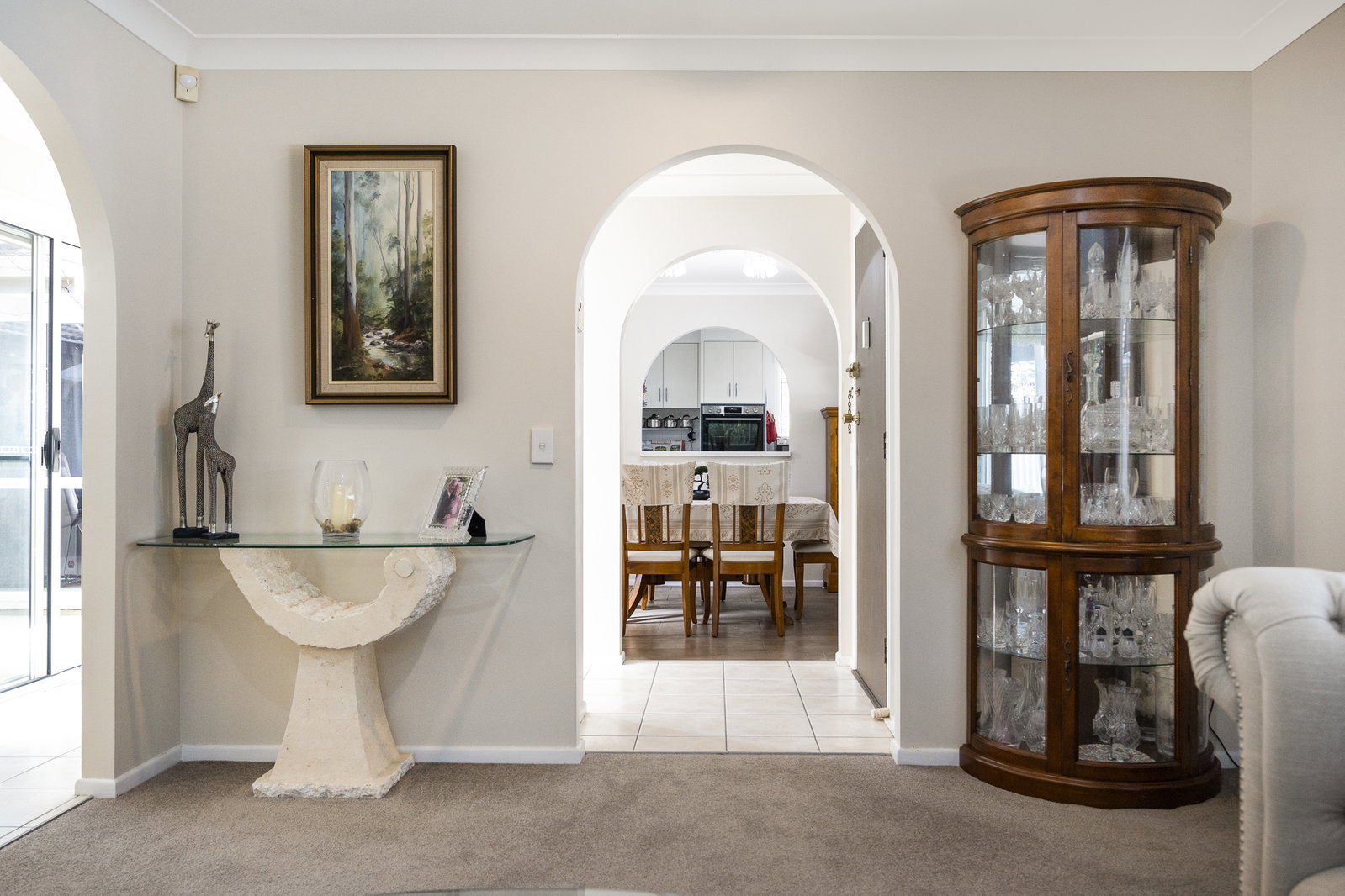 6 Noella Court, Sorrento, QLD, 4217, Sorrento - Thumbnail 8