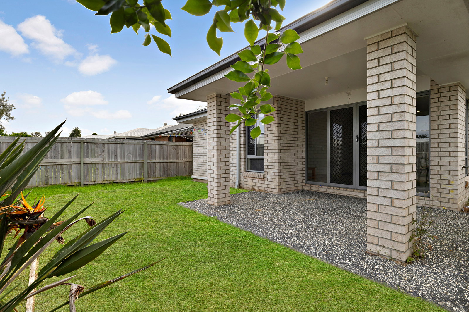 86 Huntingdale Street, Leichhardt, QLD, 4305, Leichhardt - Thumbnail 2