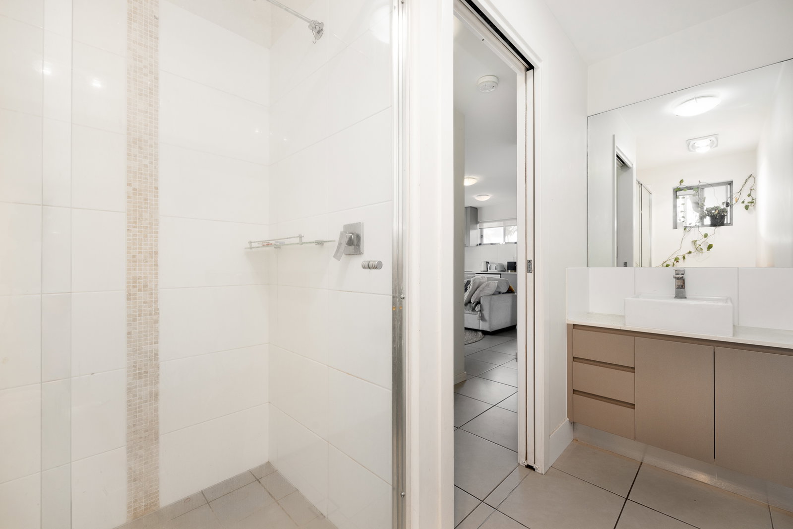 13/14 Rose Street, Southport, QLD, 4215, Southport - Thumbnail 7