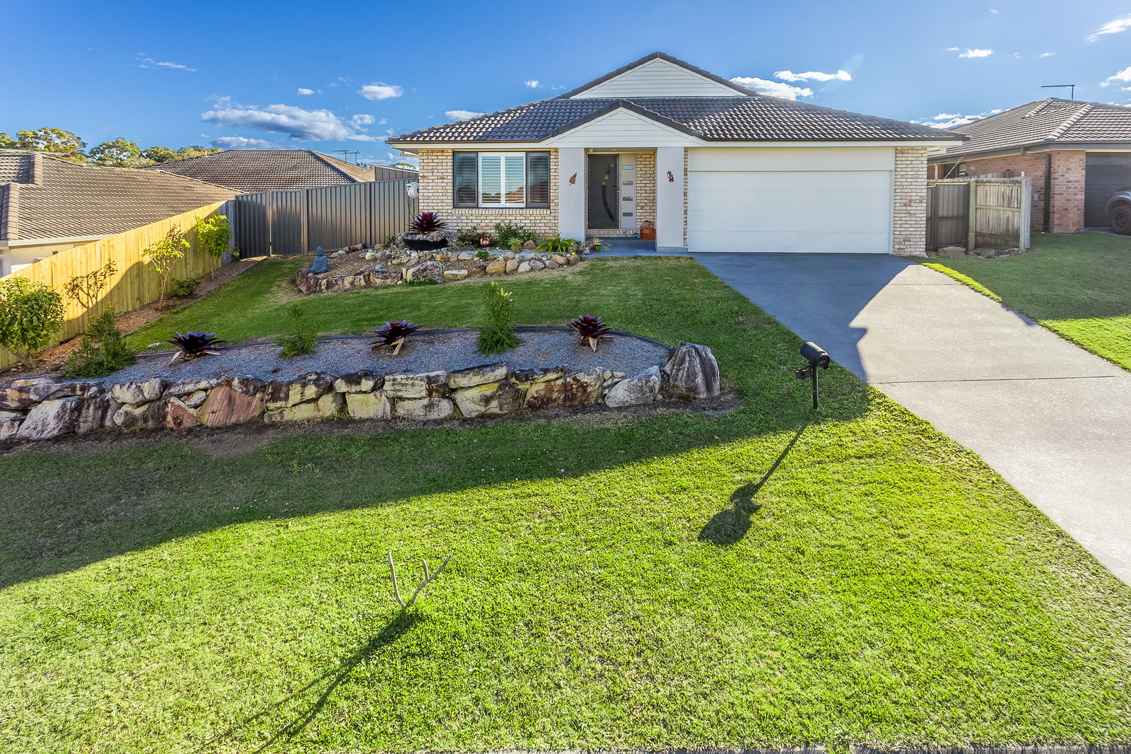 Main listing image for 3 Canaipa Court, Rothwell  QLD  4022