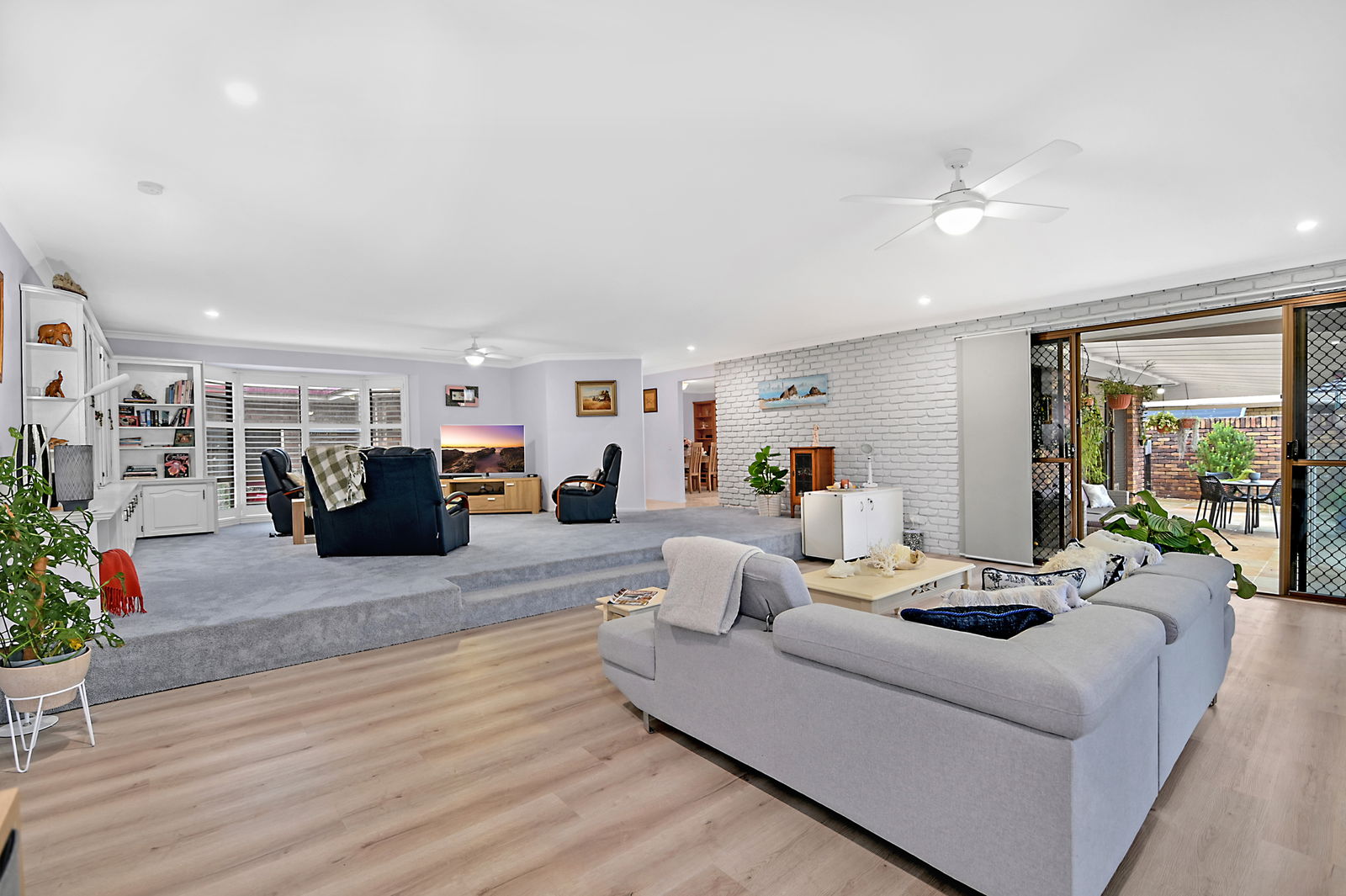 Main listing image for 9 Wanneroo Court, Mermaid Waters  QLD  4218