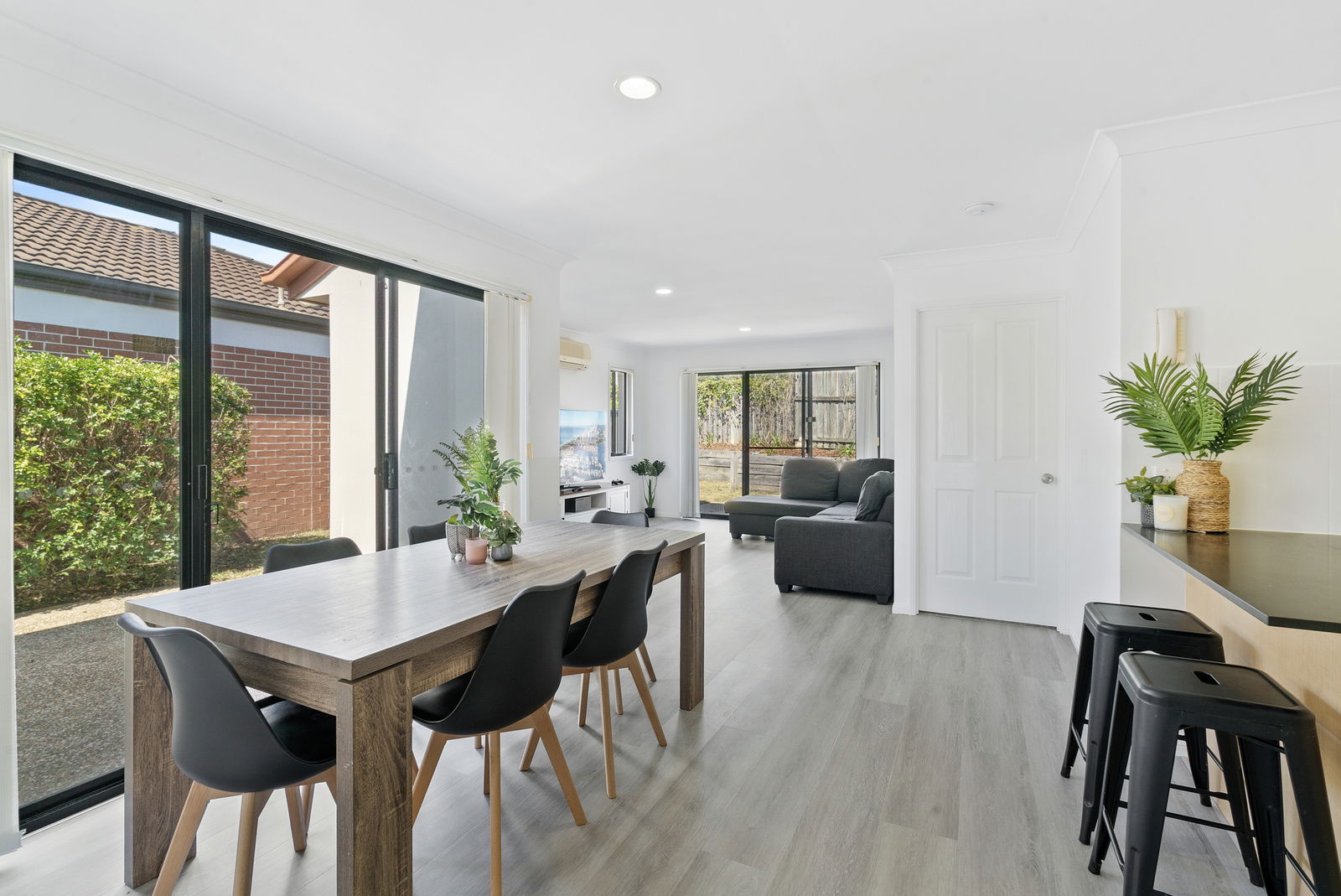 Main listing image for 9a/64 Gilston Road, Nerang  QLD  4211