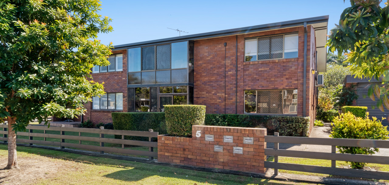 Main listing image for 1/5 View Street, Woody Point  QLD  4019