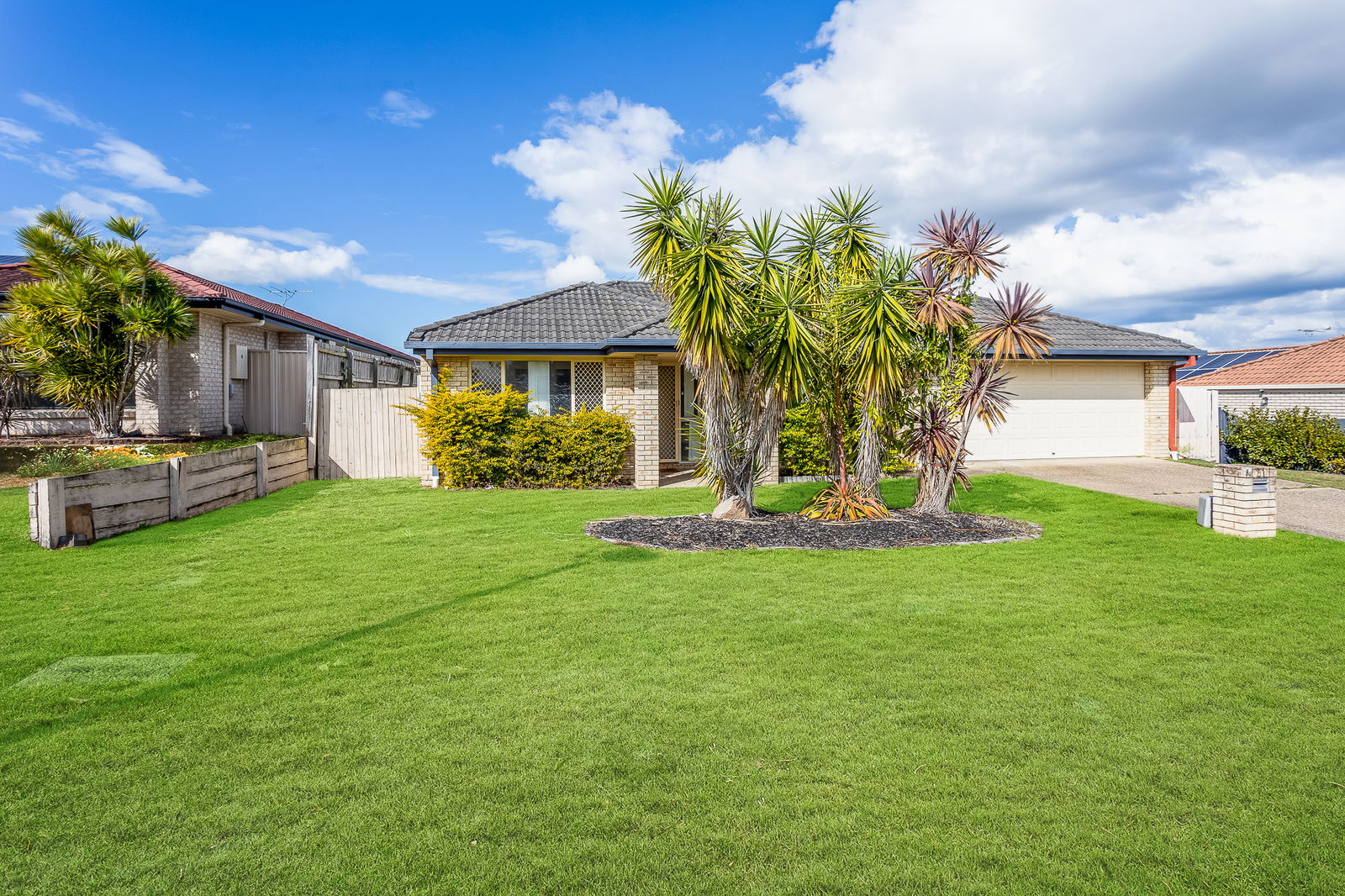 Main listing image for 21 Barculdie Crescent, Deception Bay  QLD  4508