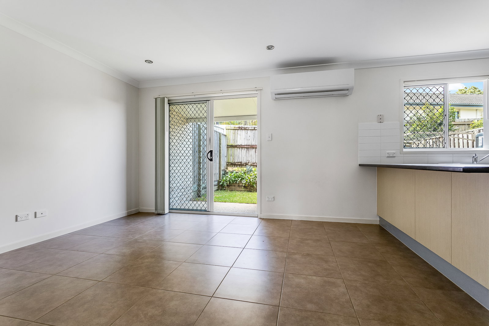 6/11 Montree Circuit, Kallangur, QLD, 4503, Kallangur - Thumbnail 6