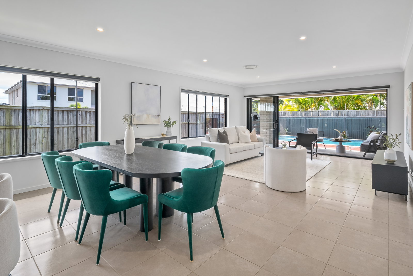 15 Bredbo Street, Ormeau Hills, QLD, 4208, Ormeau Hills - Thumbnail 3