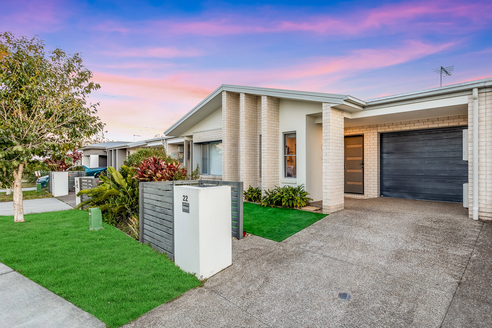 22 Gilvear Crescent Strathpine QLD 4500, Strathpine - Thumbnail 2