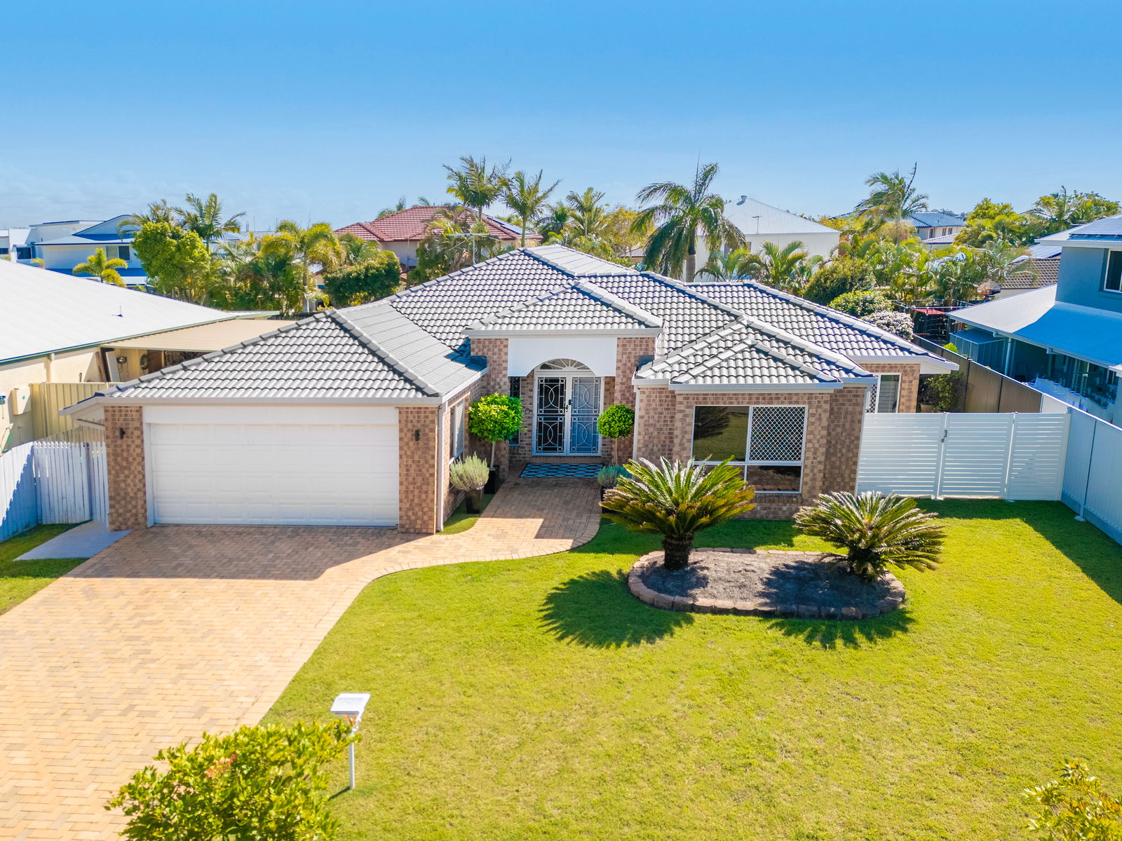 Main listing image for 6 Palmer Court, Newport  QLD  4020