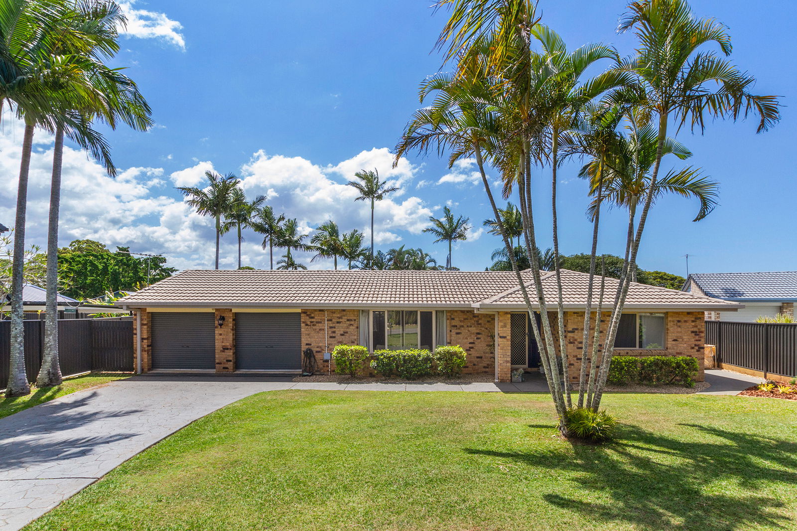 Main listing image for 8 Lenae Court, Murrumba Downs  QLD  4503