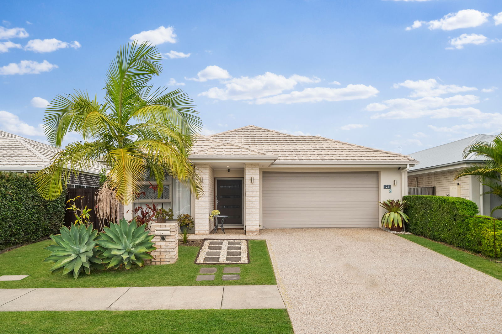 Main listing image for 21 Crusade Street, Newport  QLD  4020