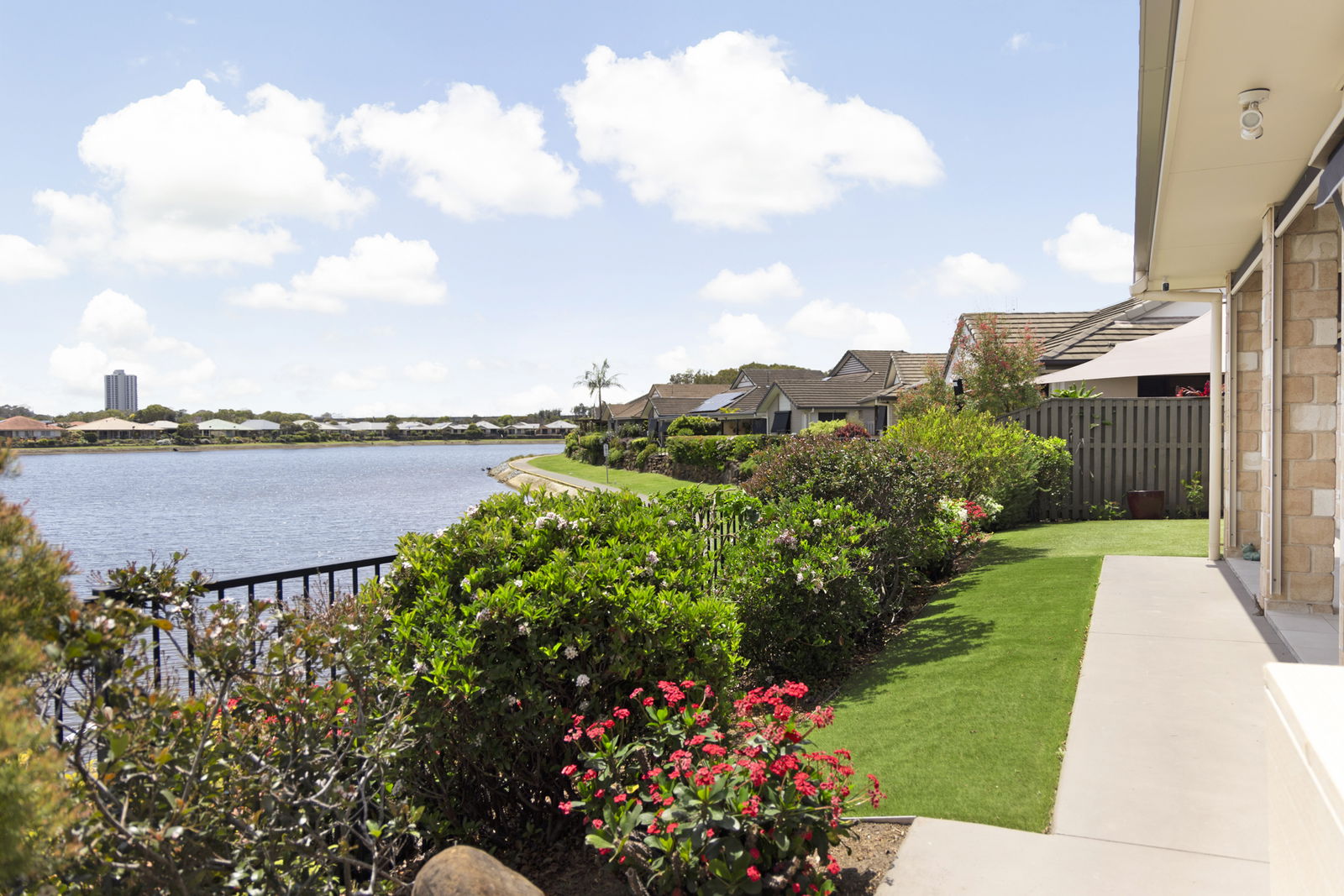 Main listing image for 28 Winders Place, Banora Point  NSW  2486