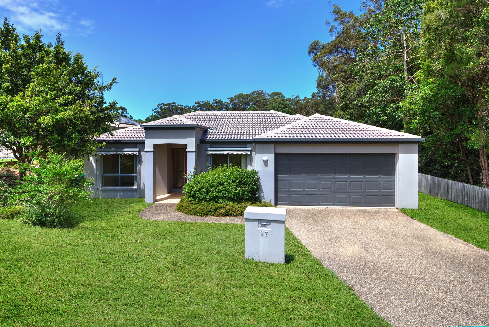 Main listing image for 27 Carisbrook Court, Little Mountain  QLD  4551
