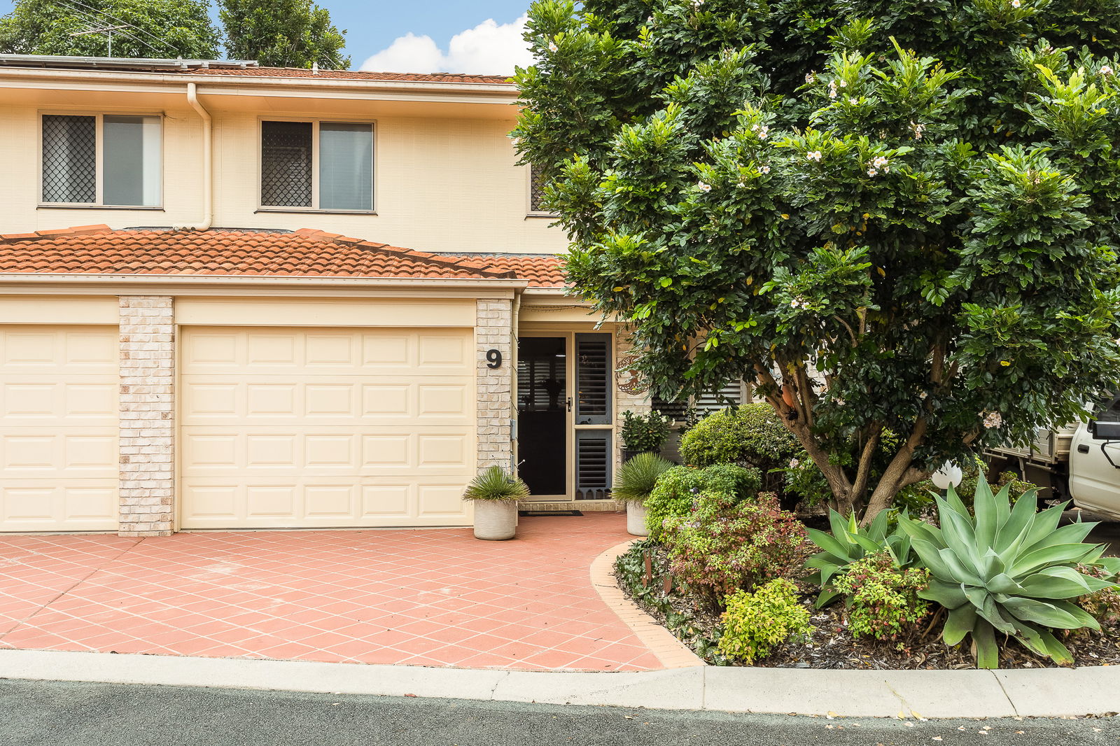 Main listing image for 9/11 Ahern Street, Kallangur  QLD  4503