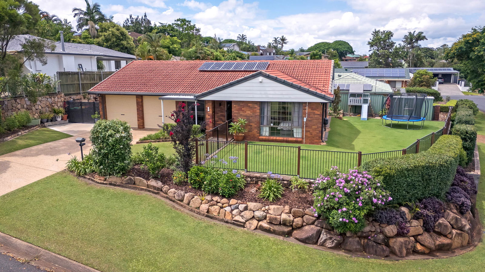 Main listing image for 1 Moselle Place, Carseldine  QLD  4034