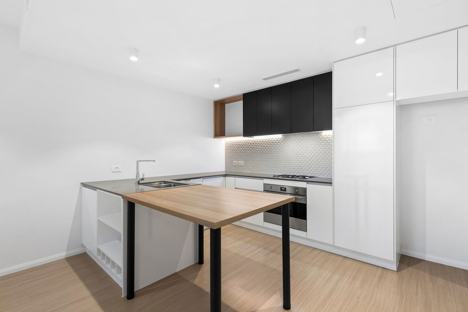 Main listing image for 202/17 Duncan Street, West End  QLD  4101