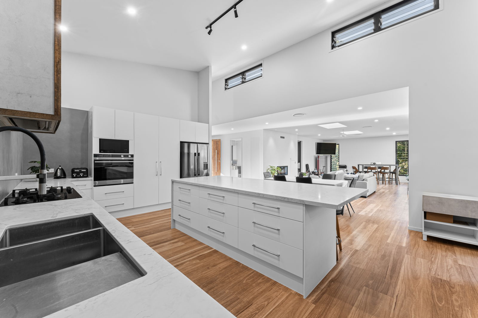 Main listing image for 32 Amigh Road, Landsborough  QLD  4550