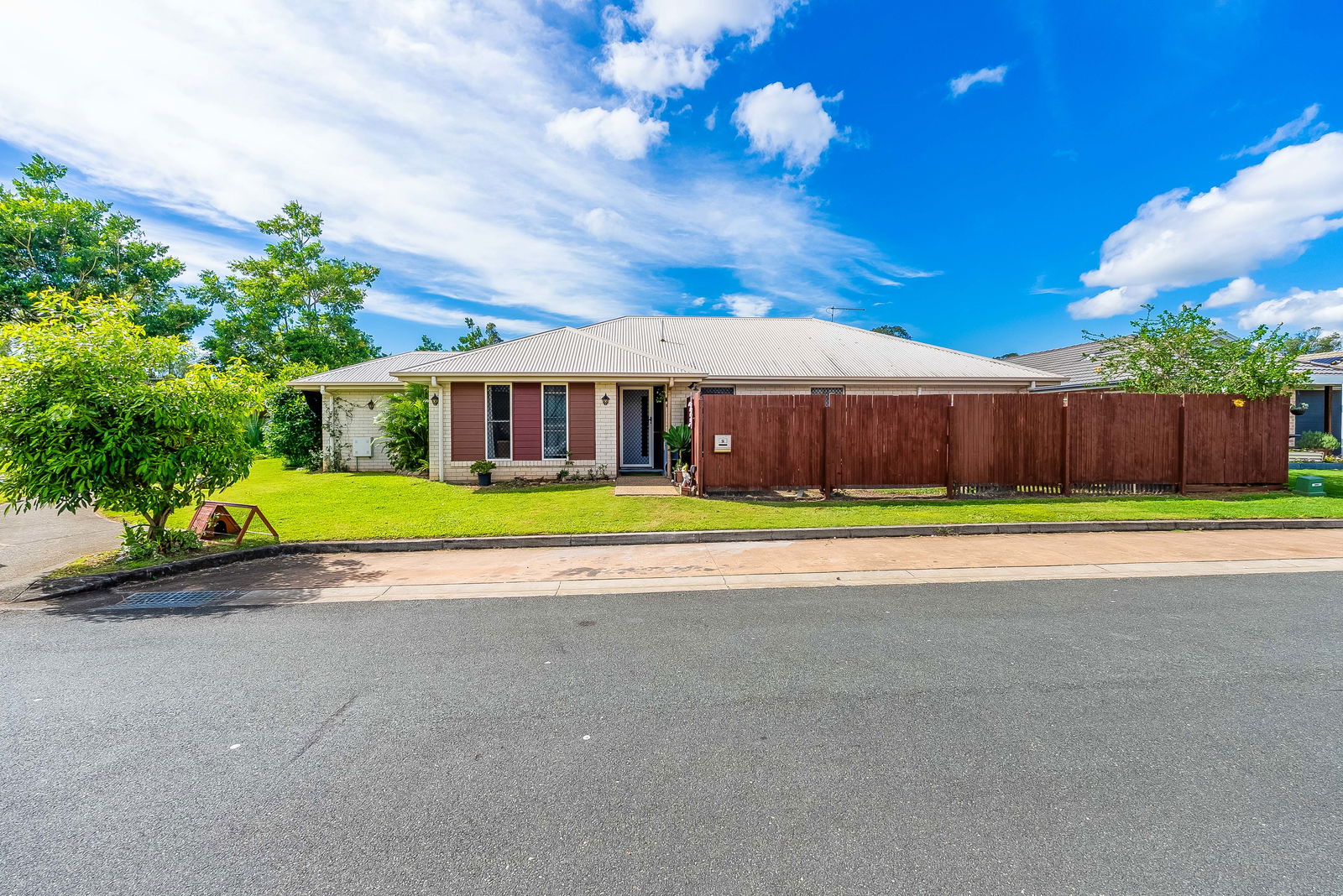 Main listing image for 14 Meldrum Street, Kallangur  QLD  4503