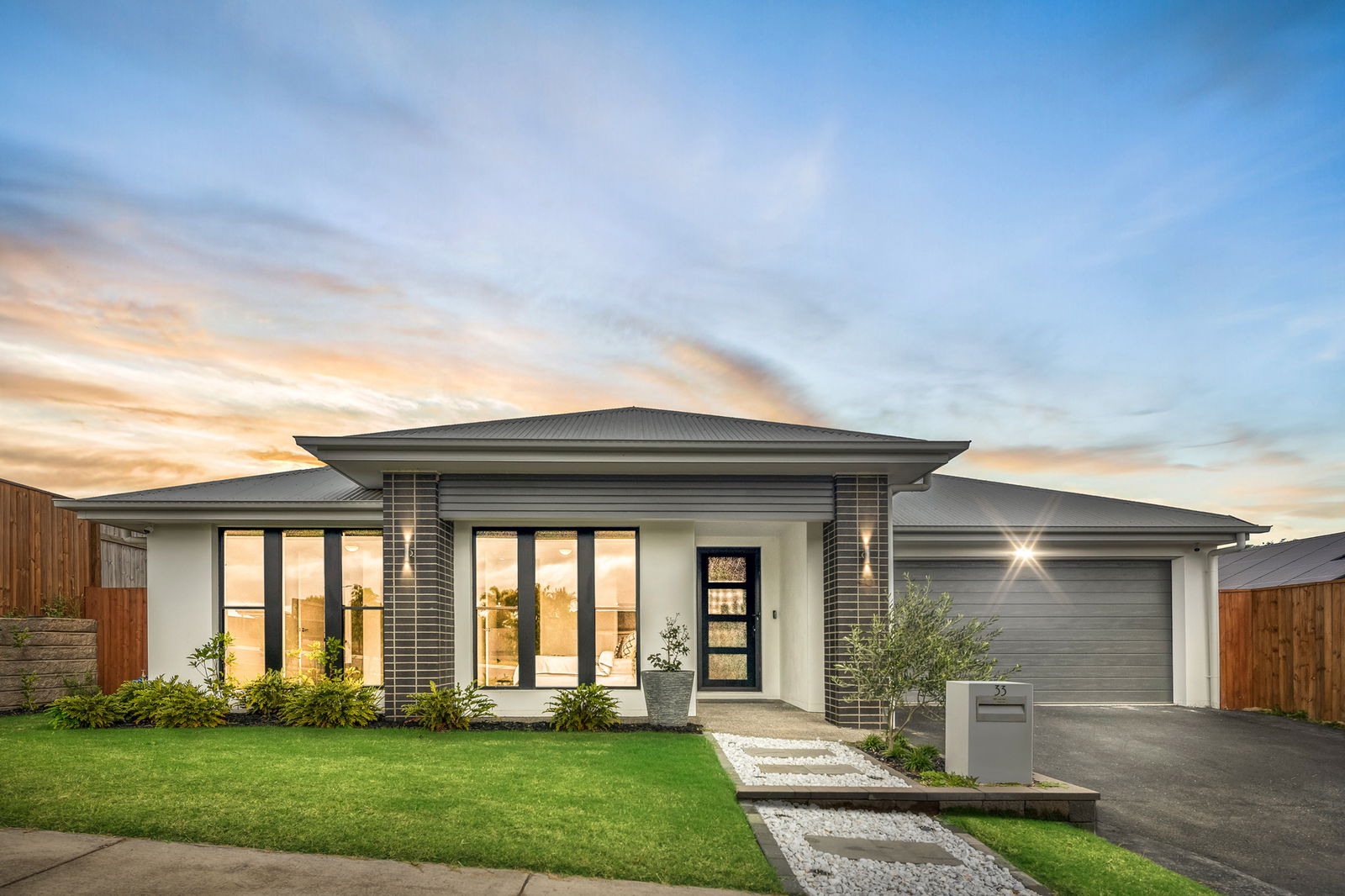 Main listing image for 33 Bellflower Street, Collingwood Park  QLD  4301