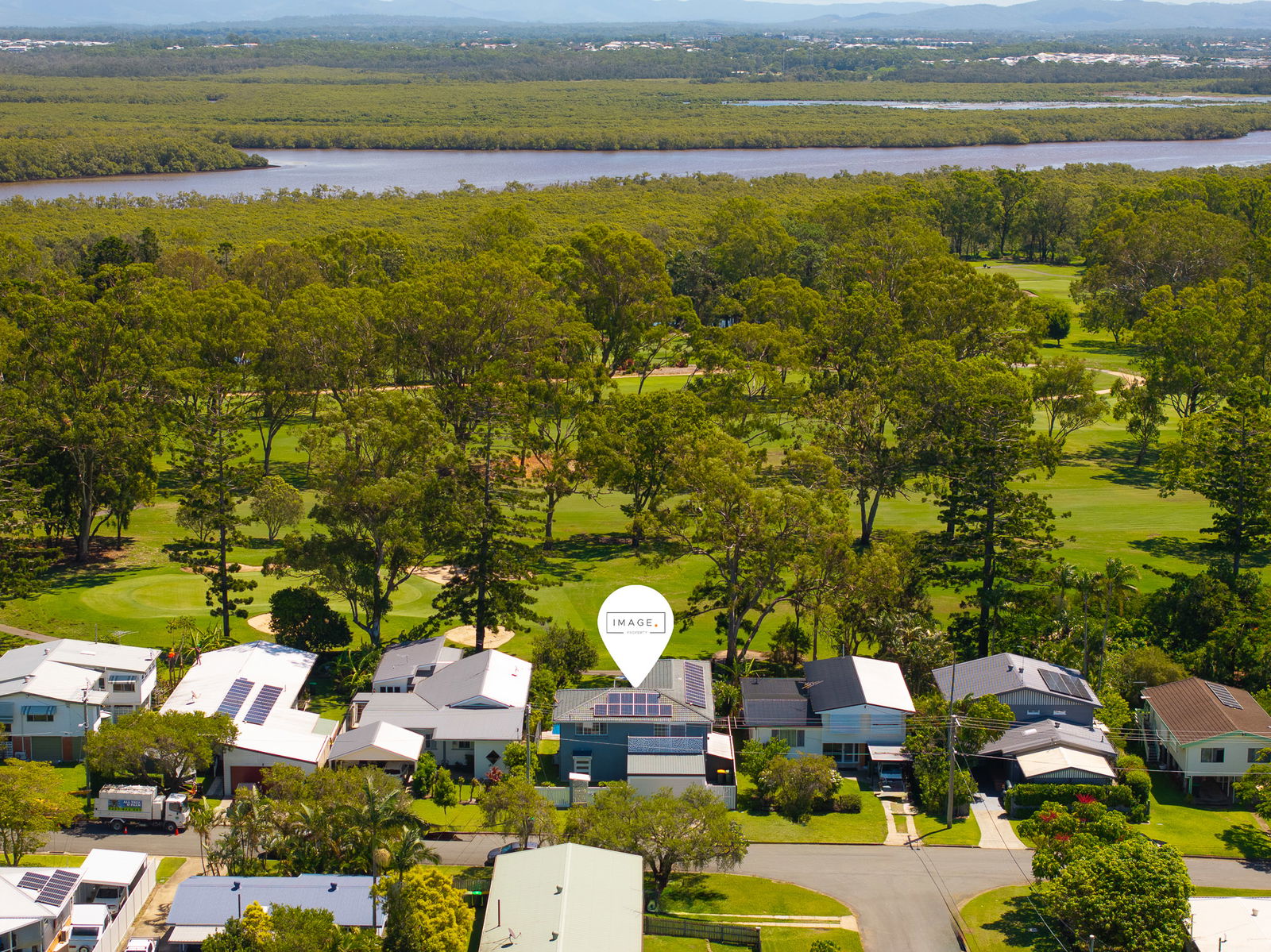 Main listing image for 33 Frost Street, Clontarf  QLD  4019