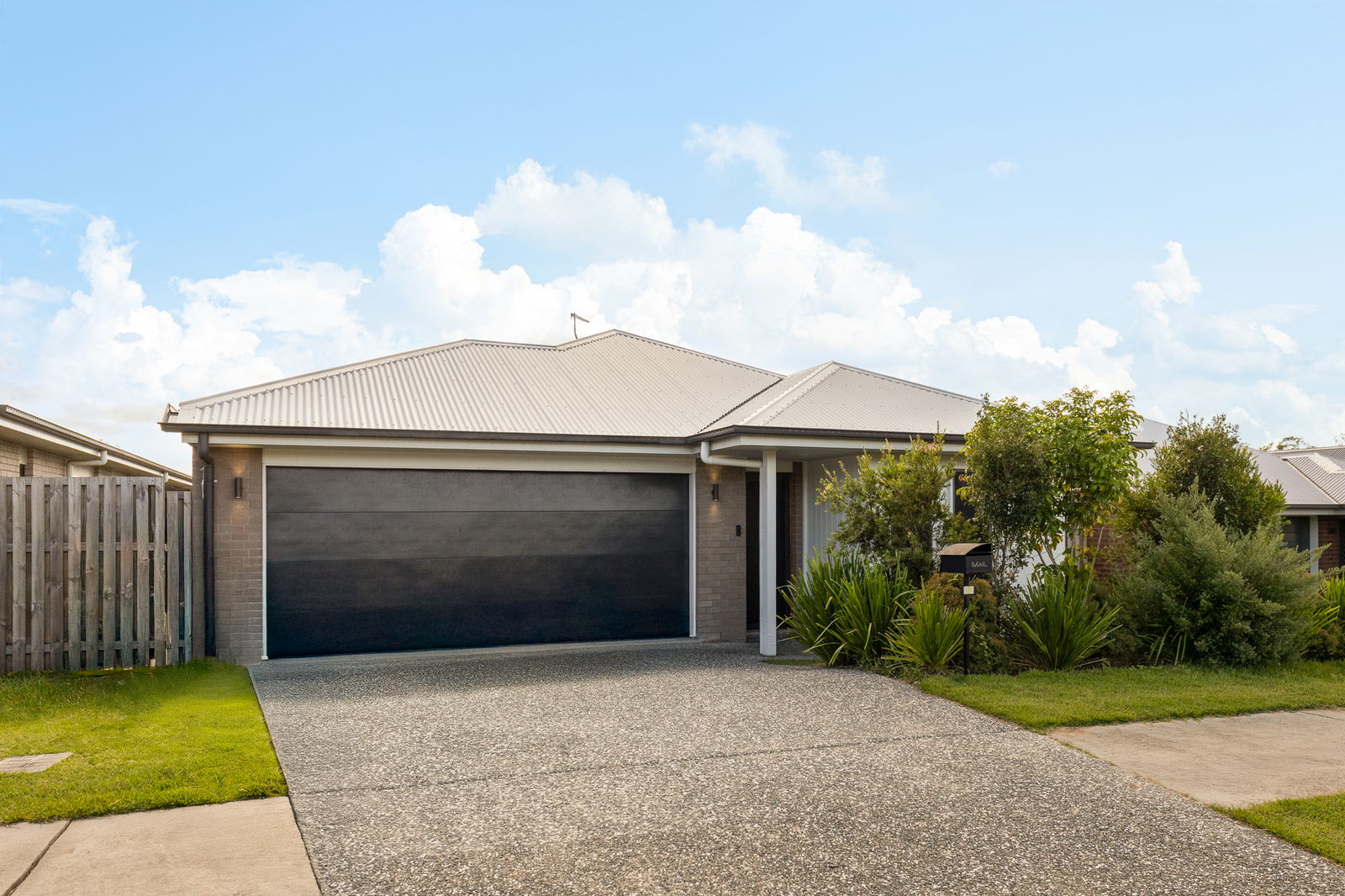 Main listing image for 22 Merino Street, Park Ridge  QLD  4125